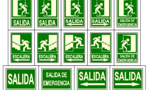 Bloques AutoCAD de salidas de emergencia con señalización y rutas de evacuación para proyectos arquitectónicos y de seguridad.